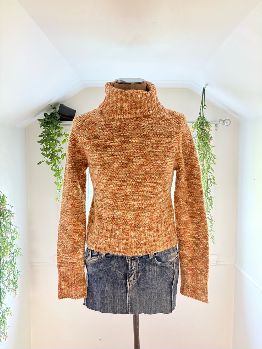 Cozy Marled Orange Turtleneck Sweater - Women